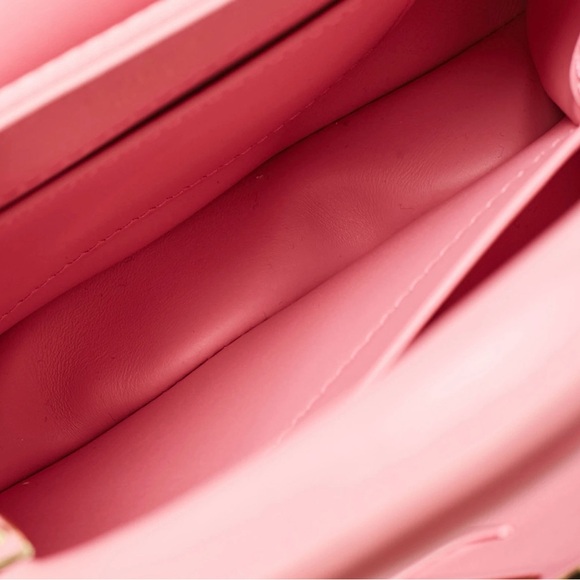 Louis Vuitton Satin Capucines Capushell Mini - Picture 4 of 6